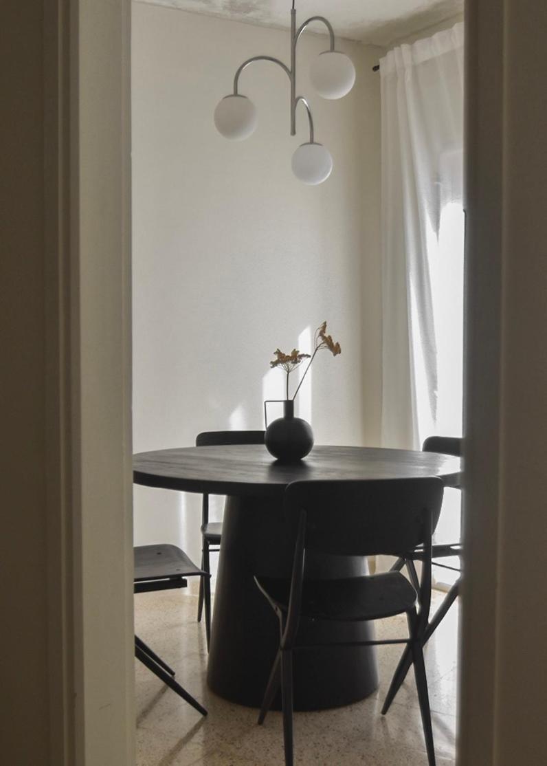The Appartment Llança Buitenkant foto